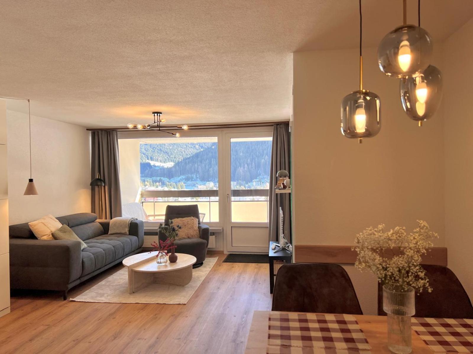 New Renovated Apartment In Center Of Davos Zewnętrze zdjęcie