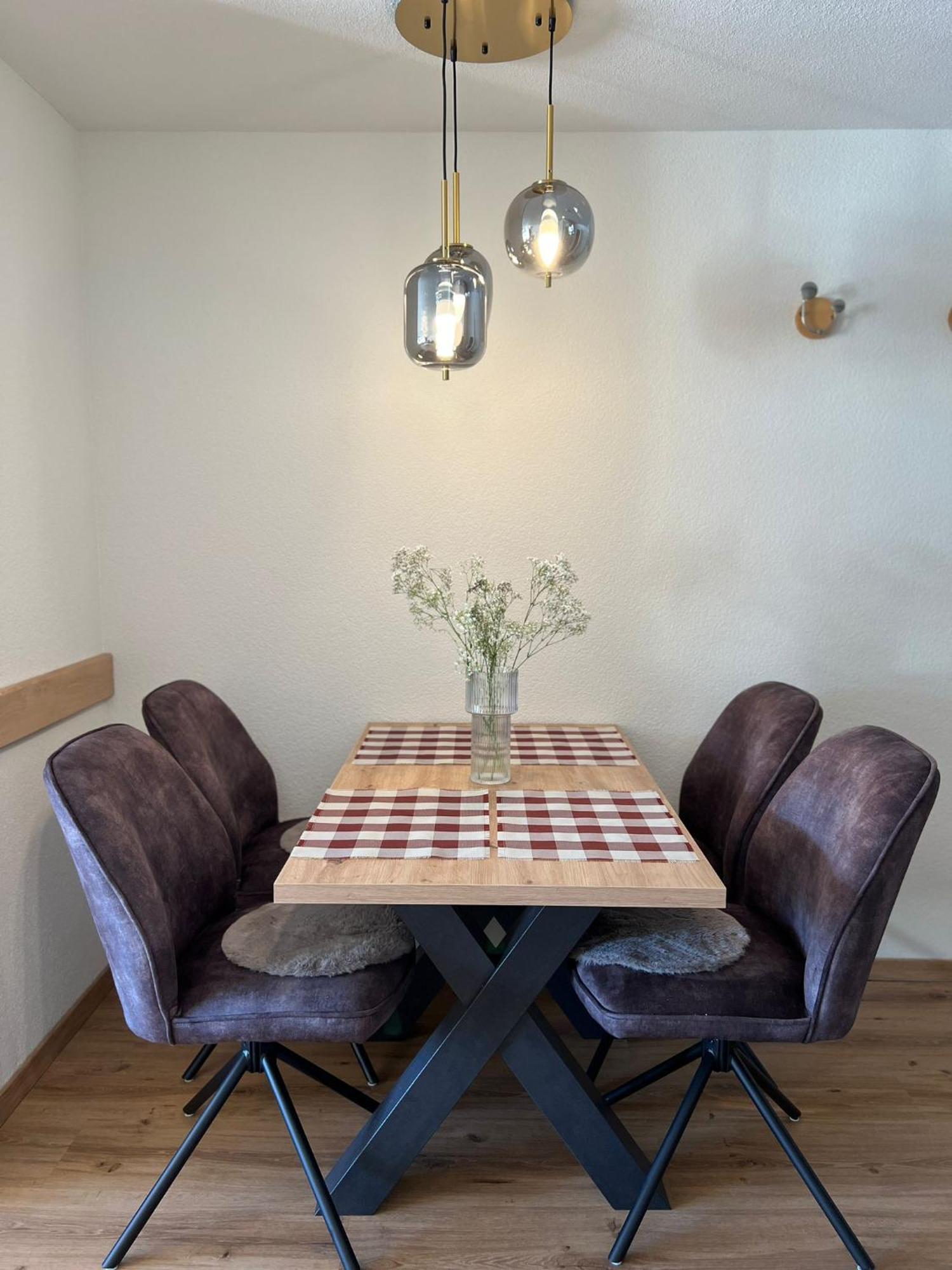 New Renovated Apartment In Center Of Davos Zewnętrze zdjęcie