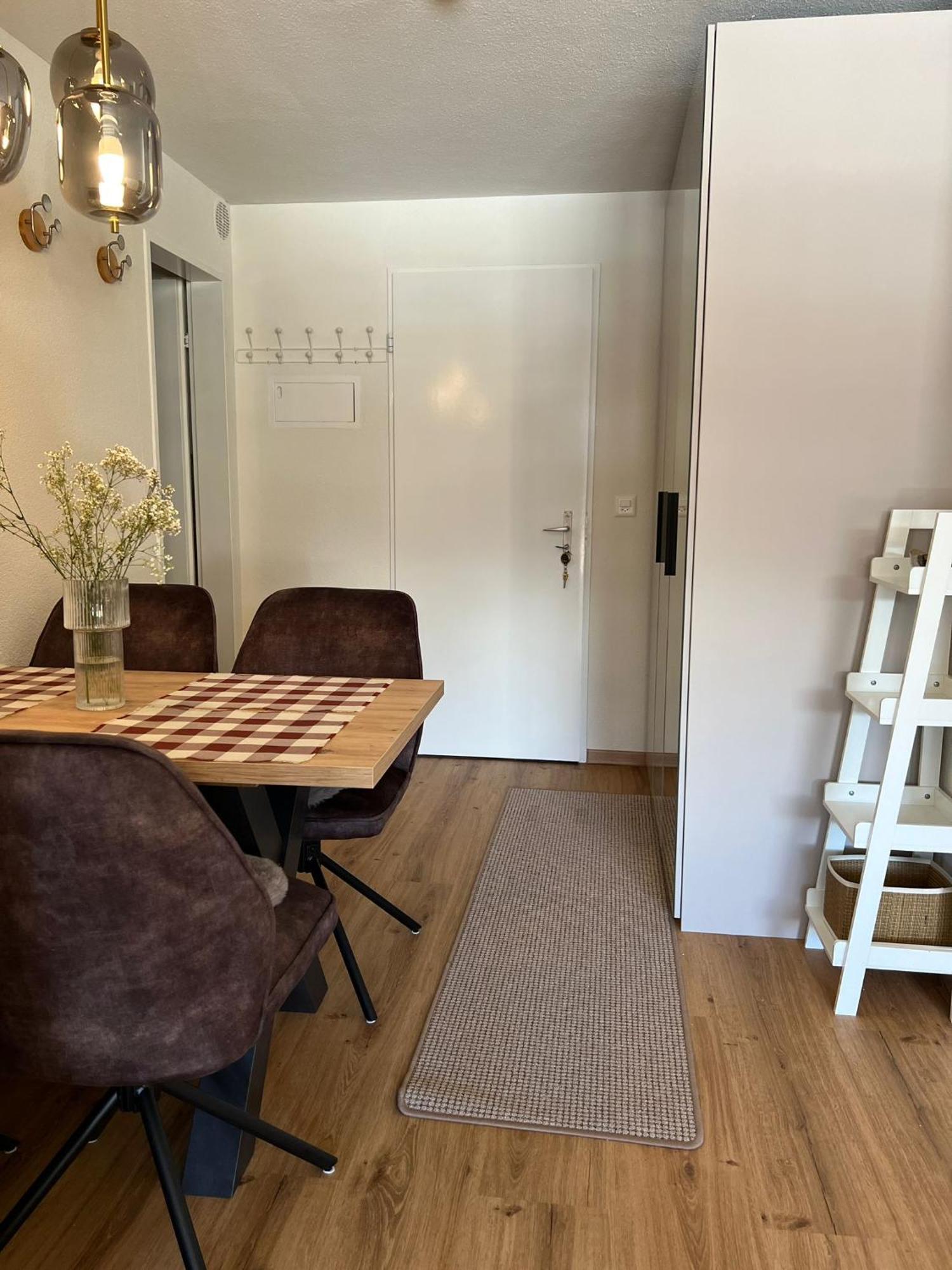 New Renovated Apartment In Center Of Davos Zewnętrze zdjęcie