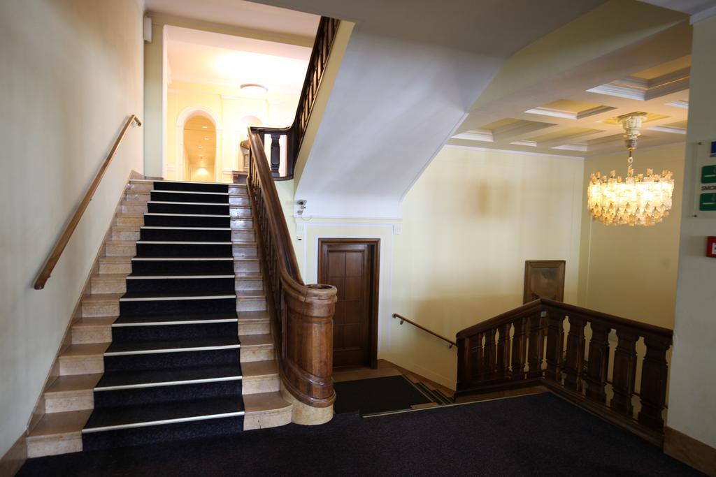 New Renovated Apartment In Center Of Davos Zewnętrze zdjęcie