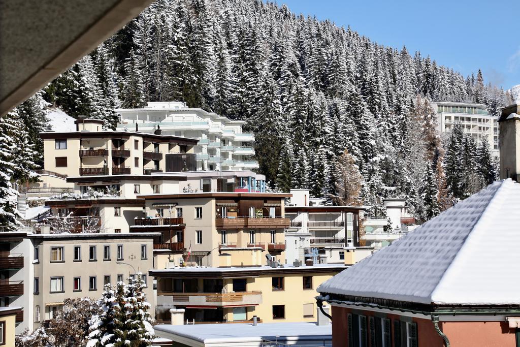 New Renovated Apartment In Center Of Davos Zewnętrze zdjęcie