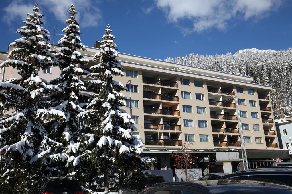 New Renovated Apartment In Center Of Davos Zewnętrze zdjęcie